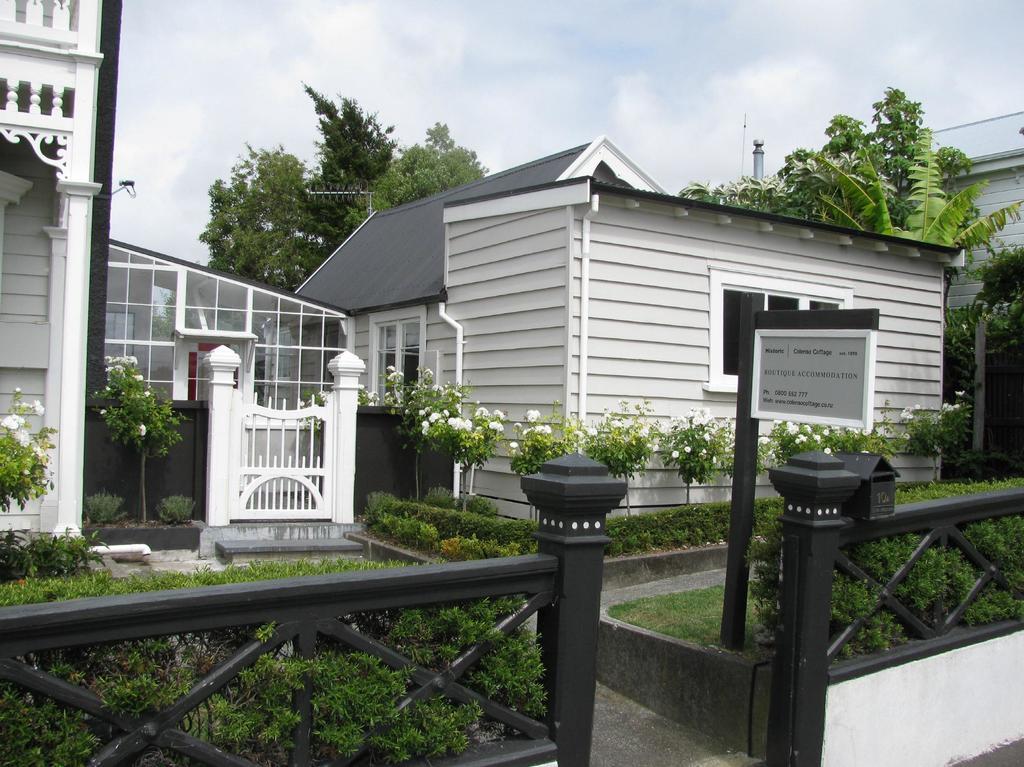 Historic Colenso Cottage Napier Kültér fotó